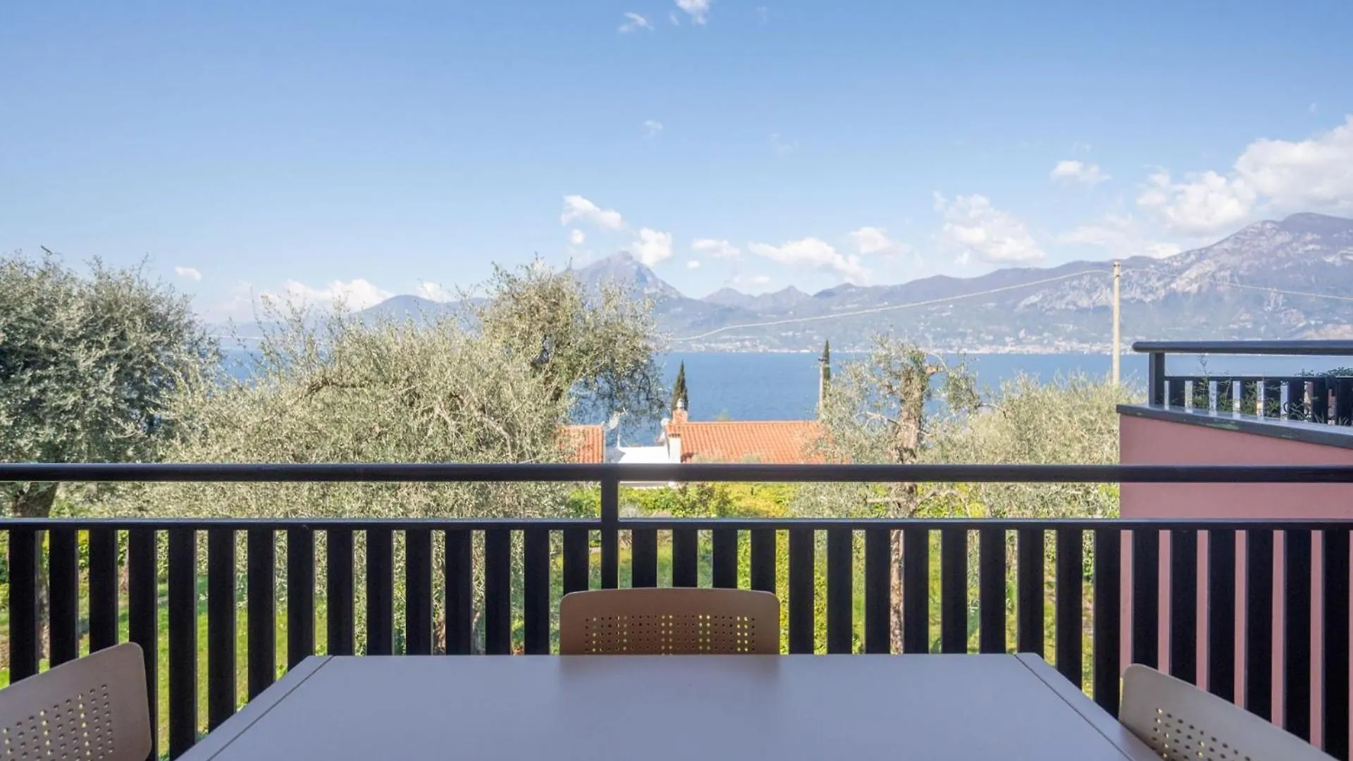 Apartmentsgarda - Pai Sol Residence 0*,
