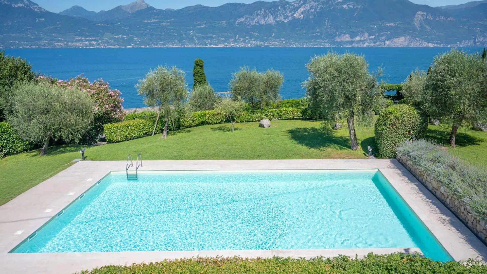 Apartmentsgarda - Pai Sol Residence location